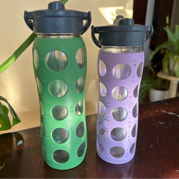 Pair of Lifefactory Glass Water Bottles - Picture 2 of 6